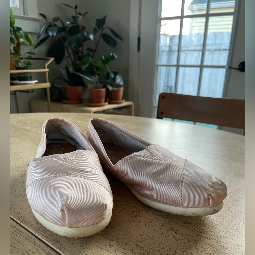 TOMS Ballet Pink Slip-ons, Women’s 6